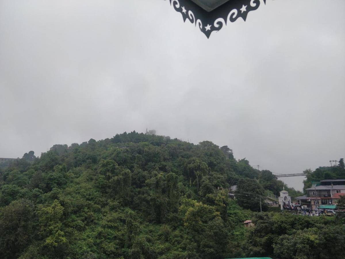 Pinnacle Vesta Homestay มัสซูรี ภายนอก รูปภาพ