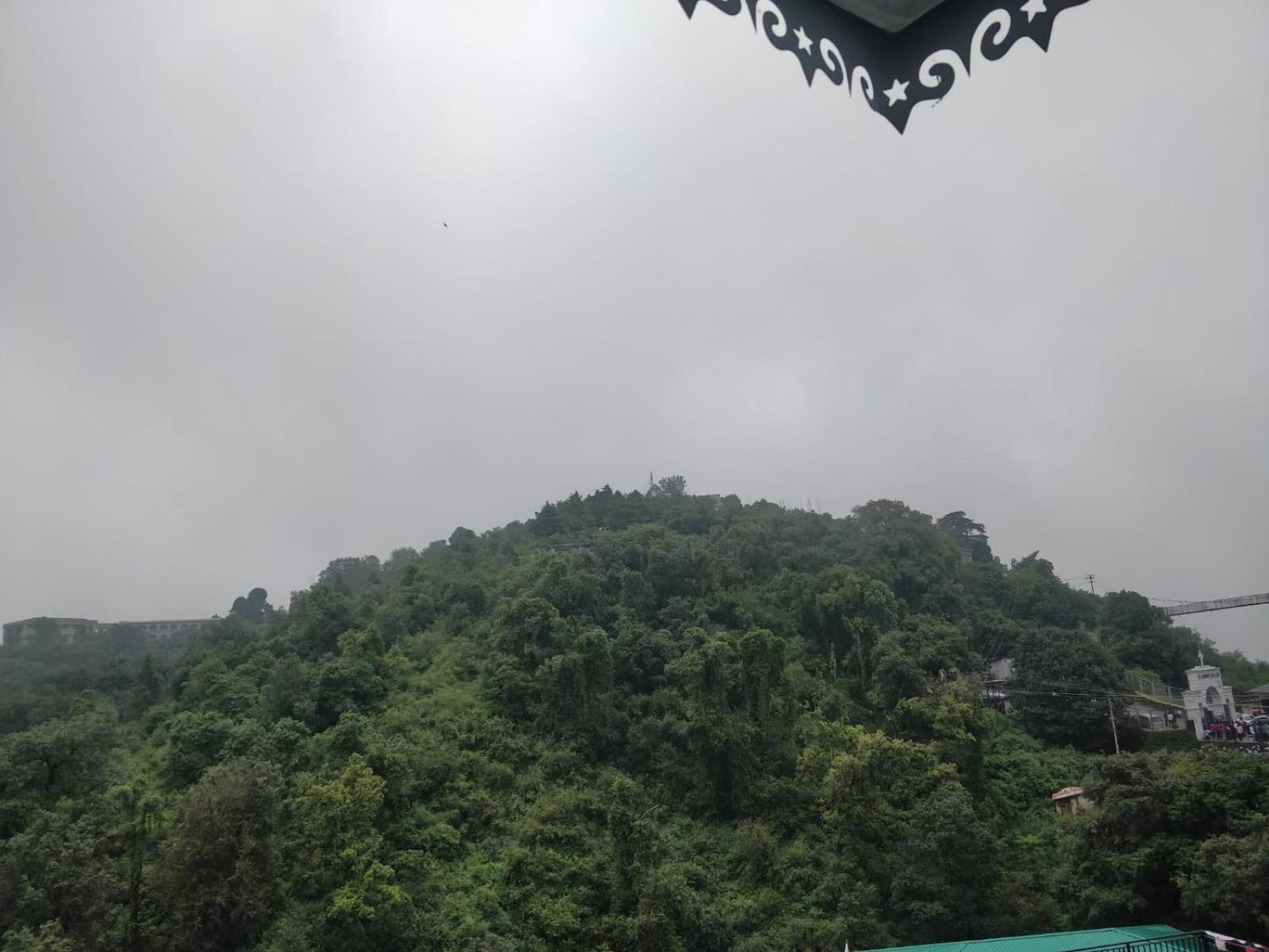 Pinnacle Vesta Homestay มัสซูรี ภายนอก รูปภาพ